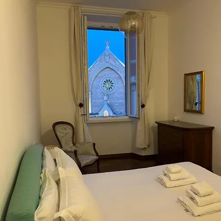La Finestra Sulla Basilica * Rom